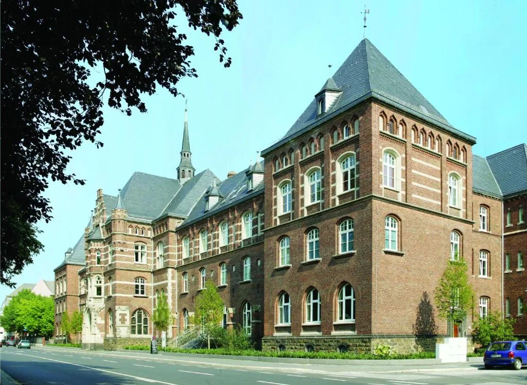 Collegium Leoninum - 4-star hotel in Bonn, Bonn - photo 1