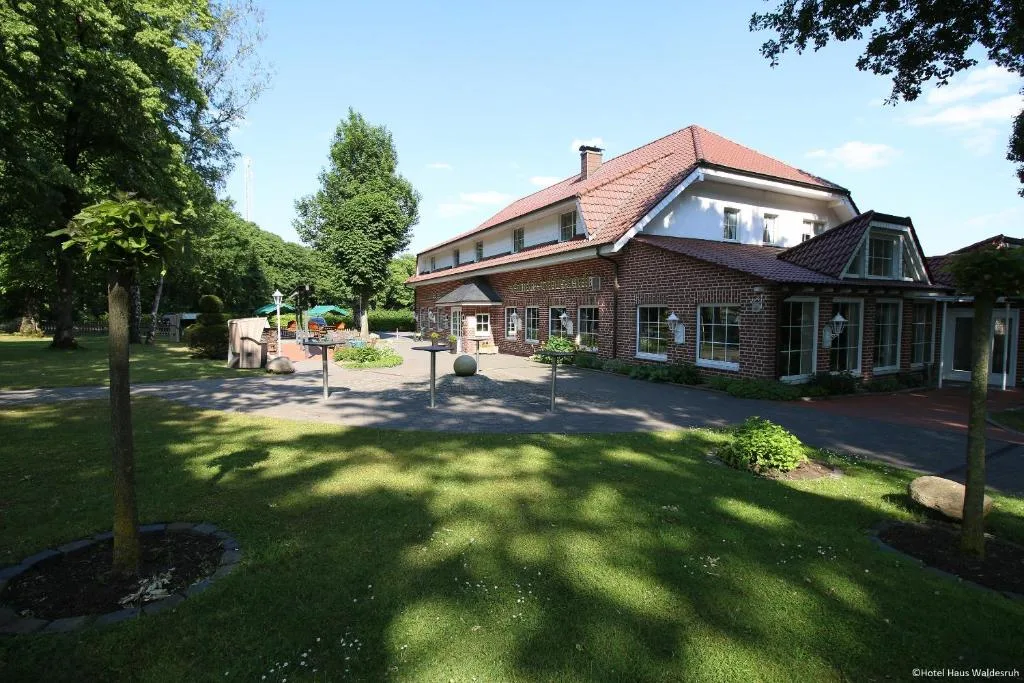 Hotel-Restaurant Haus Waldesruh - Hotel de 3 estrellas en Borken, Borken - photo 1