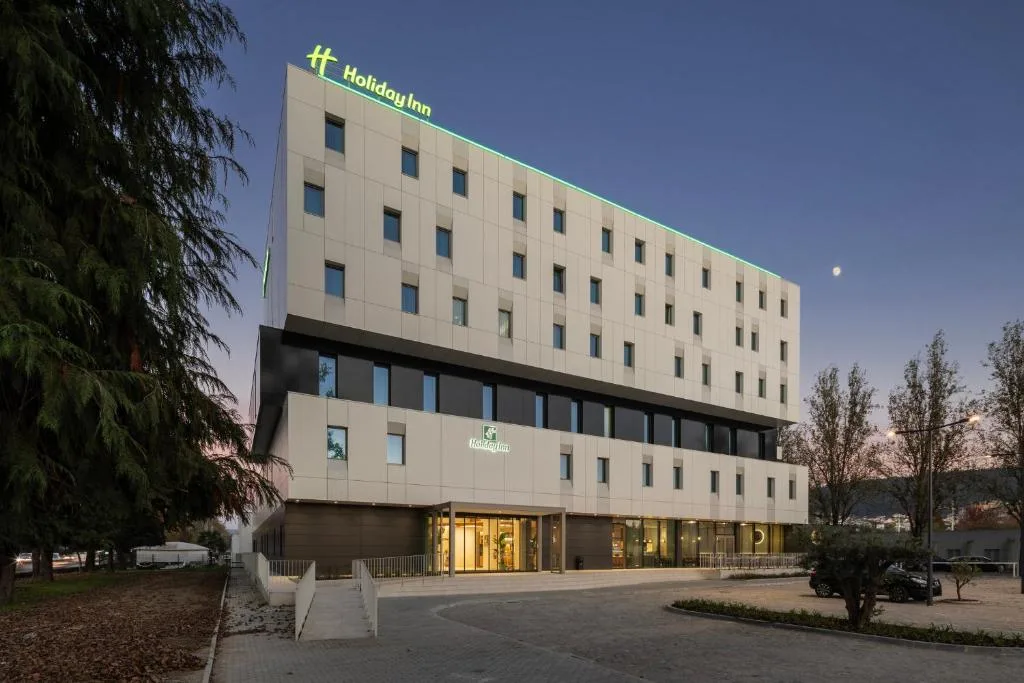 Holiday Inn Braga by IHG - 4-star hotel in Braga, Braga - photo 1