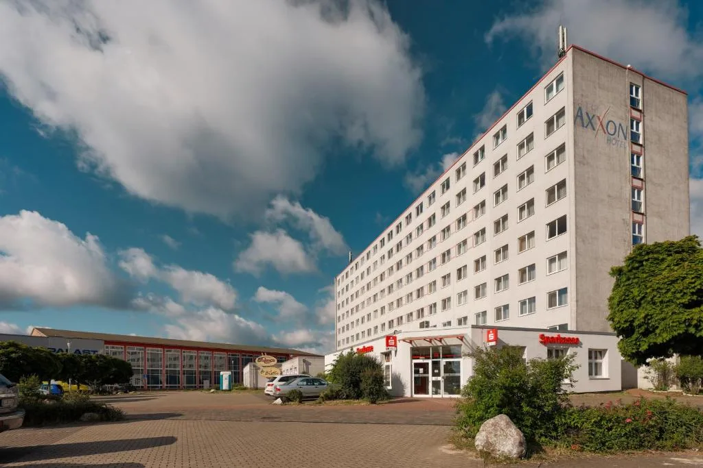 AXXON Hotel - 4-star hotel in Brandenburg an der Havel, Brandenburg an der Havel - photo 1
