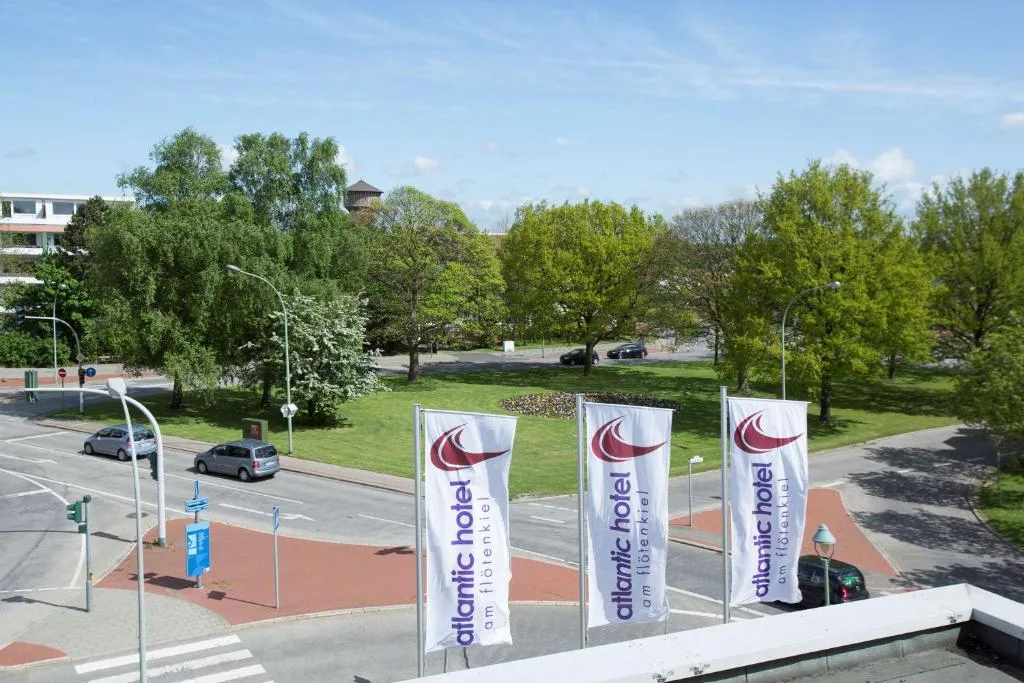 Atlantic Hotel am Floetenkiel - Hotel de 3 estrelas em Bremerhaven, Bremerhaven - photo 1