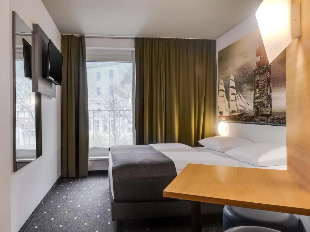 B&B Hotel Bremerhaven - Hotel de 3 estrelas em Bremerhaven, Bremerhaven - photo 1