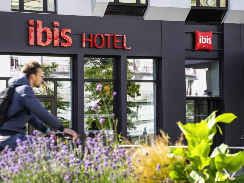 ibis Brest Centre - Hotel de 3 estrellas en Brest, Brest - photo 1