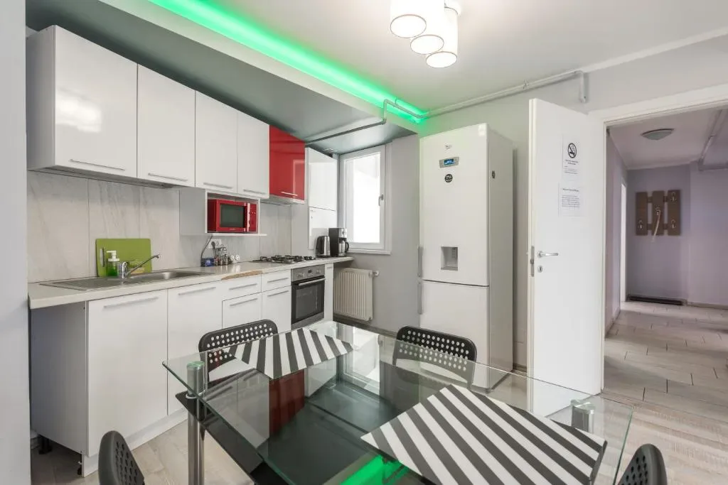 Harmony Residence - Hotel de 4 estrelas em Sector 3 / Parfumului, Bucharest - photo 1