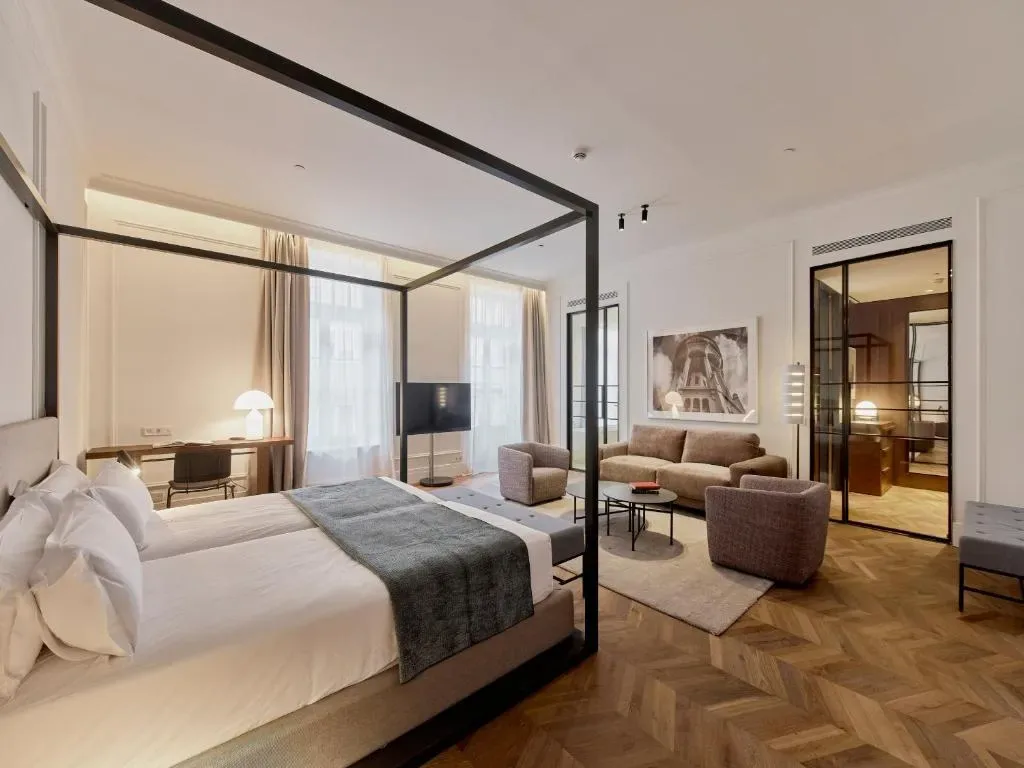 Kozmo Hotel Suites & Spa exterior, restored palace in Budapest