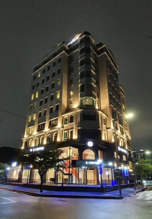 AG405 Hotel - 3-star hotel in Busan, Busan - photo 1
