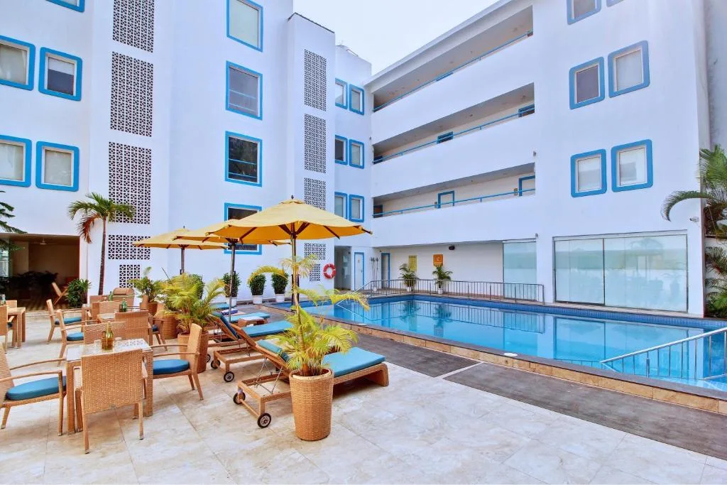 Hotel Vilmaris Breeze - Hotel de 4 estrellas en Calangute, Calangute - photo 1