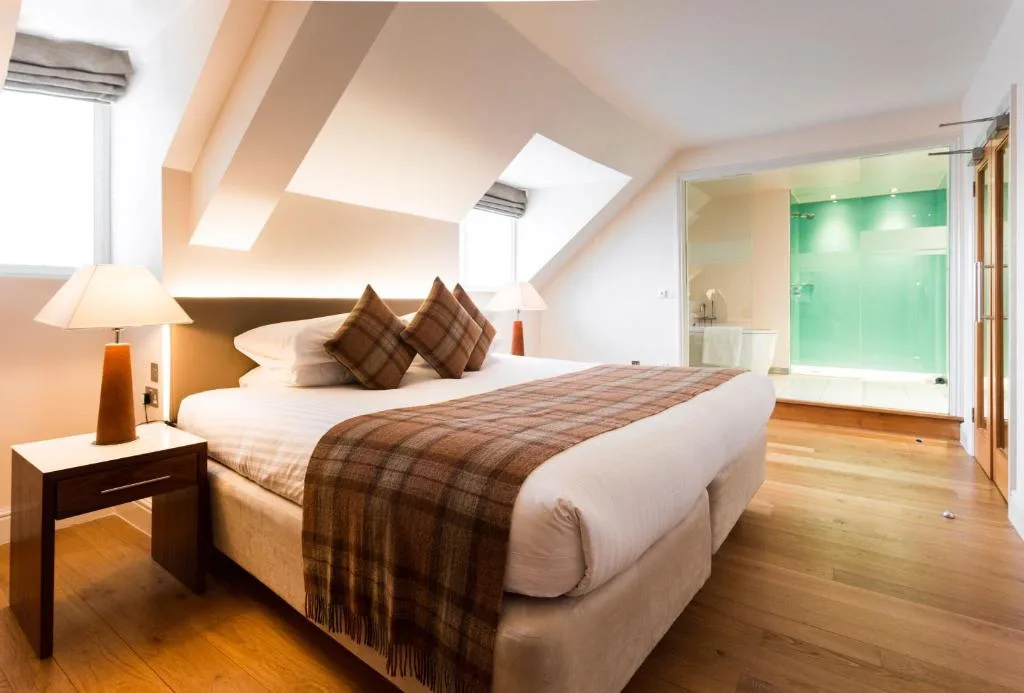 ABode Canterbury - 4-star hotel in Canterbury, Canterbury - photo 1
