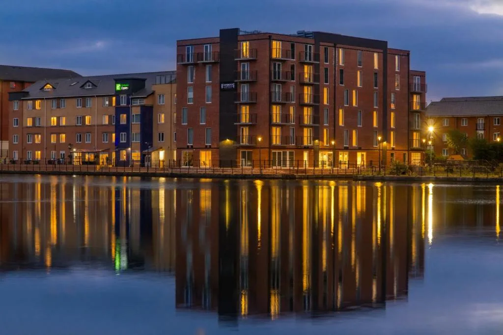 Staybridge Suites - Cardiff by IHG - 4-star hotel in Cardiff, Cardiff - photo 1