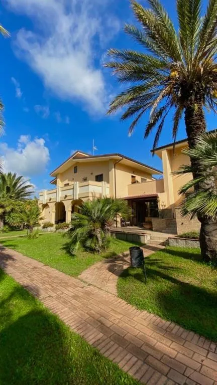 San Michele Apartments&Rooms - 3-star hotel in Catanzaro, Catanzaro - photo 1