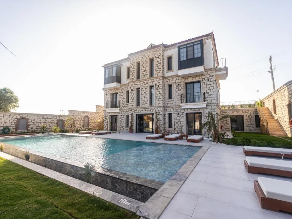 Blanco - null-star hotel in Cesme, Cesme - photo 1