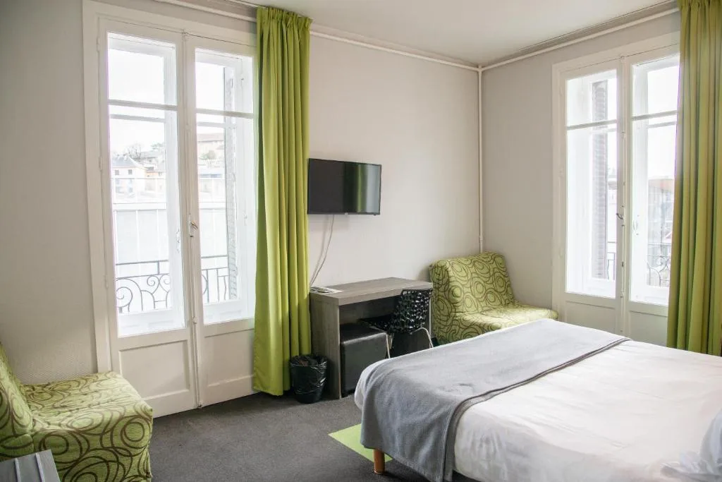 Hotel Actuel Chambéry Centre Gare - Hôtel 3 étoiles, Chambéry, Chambéry - photo 1