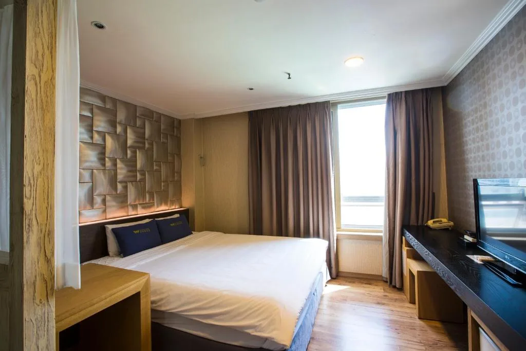 Central Hotel - null-star hotel in Changwon, Changwon - photo 1