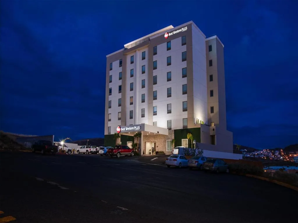 Best Western Plus Chihuahua Juventud - Hotel de 4 estrellas en Chihuahua, Chihuahua - photo 1