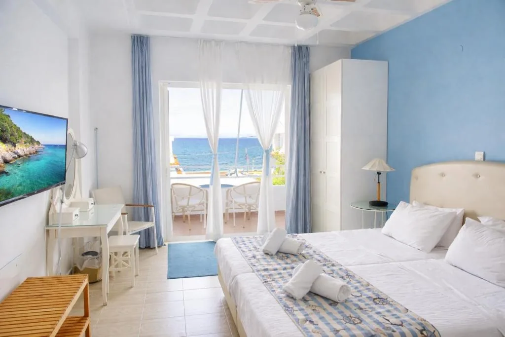 Seafront Studios and Apartments - null-star hotel in Chios, Chios - photo 1
