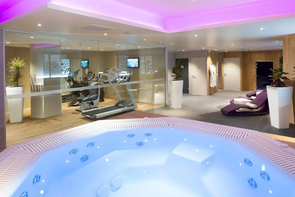 Oceania Clermont Ferrand - 4-star hotel in Clermont-Ferrand, Clermont-Ferrand - photo 1