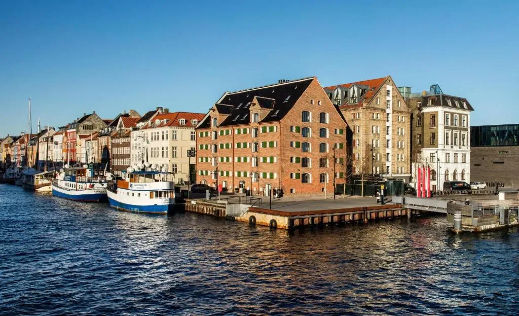 71 Nyhavn Hotel - 5-star hotel in Nyhavn waterfront, 5 min walk to Kongens Have playground, Copenhagen - photo 1