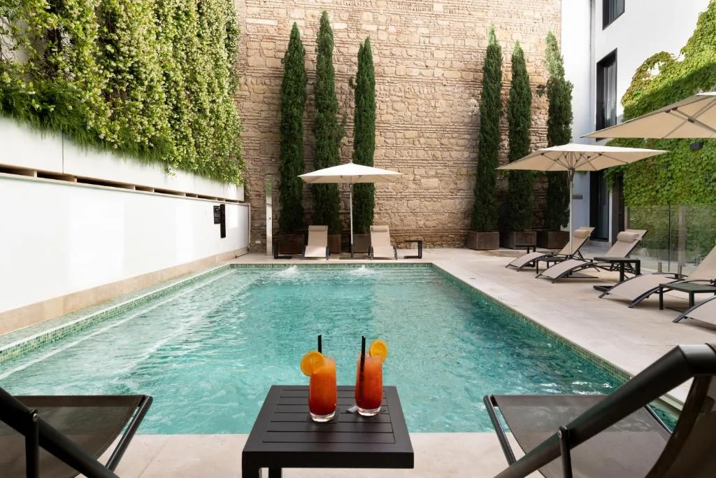 H10 Palacio Colomera - 4-star hotel in Córdoba, Córdoba - photo 1