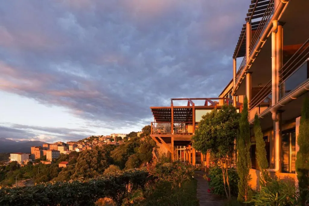 Best Western Plus San Damianu - 4-star hotel in Sartène (south Corsica), Corsica - photo 1