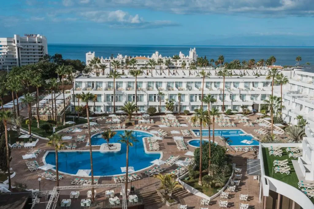 Iberostar Waves Las Dalias All Inclusive - Hotel de 4 estrellas en Calle Gran Bretaña, Costa Adeje - photo 1