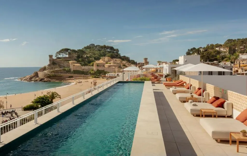 Elisabeth by the Sea Hotel - 5-star hotel in Tossa de Mar seafront, Costa Brava - photo 1