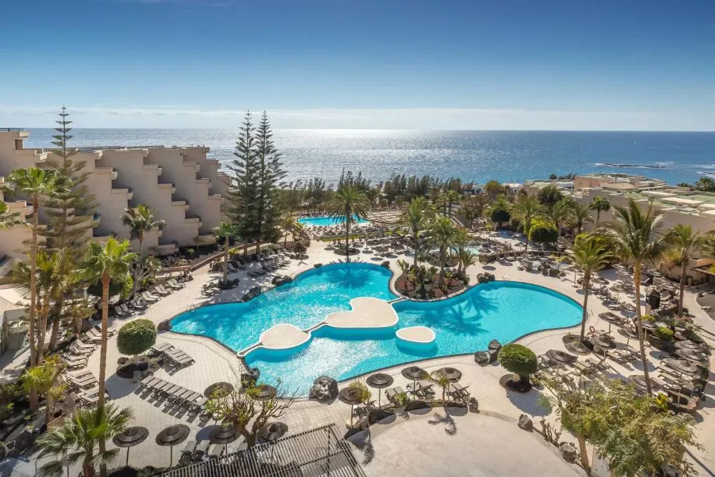 Barceló Lanzarote Active Resort - Hotel de 4 estrelas em Costa Teguise, Costa Teguise - photo 1