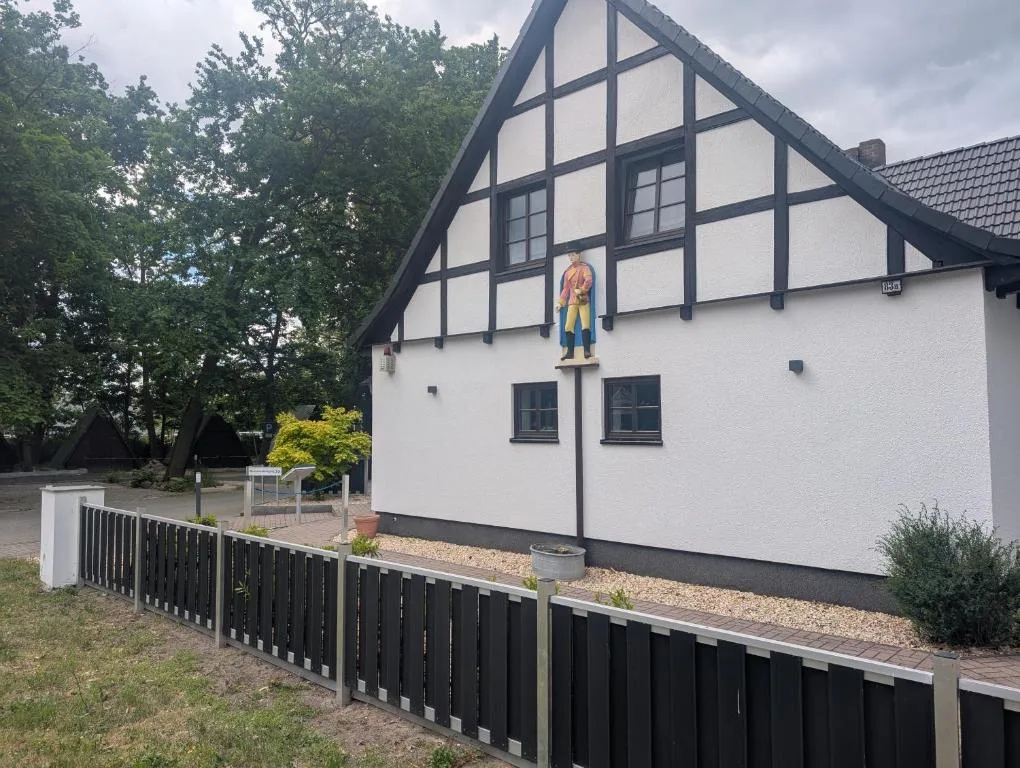 Hotel Zum Postkutscher - 3-star hotel in Cottbus, Cottbus - photo 1