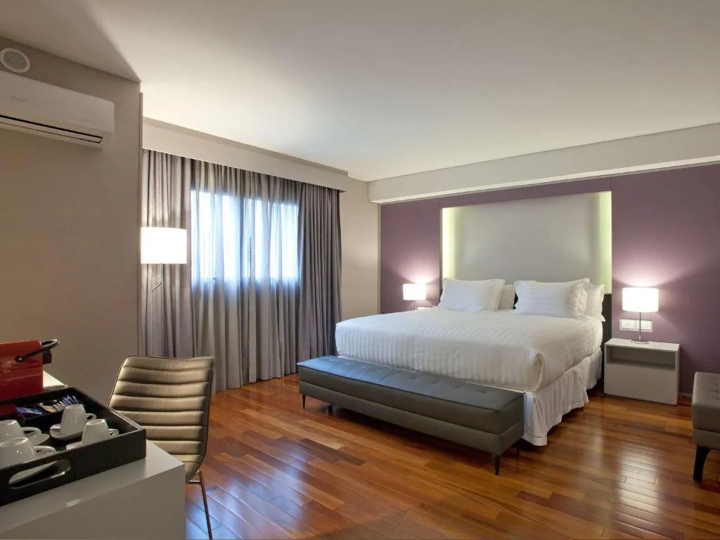 NH Collection Curitiba - 5-star hotel in Curitiba, Curitiba - photo 1