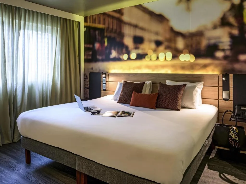 Novotel Curitiba Batel - 4-star hotel in Curitiba, Curitiba - photo 1