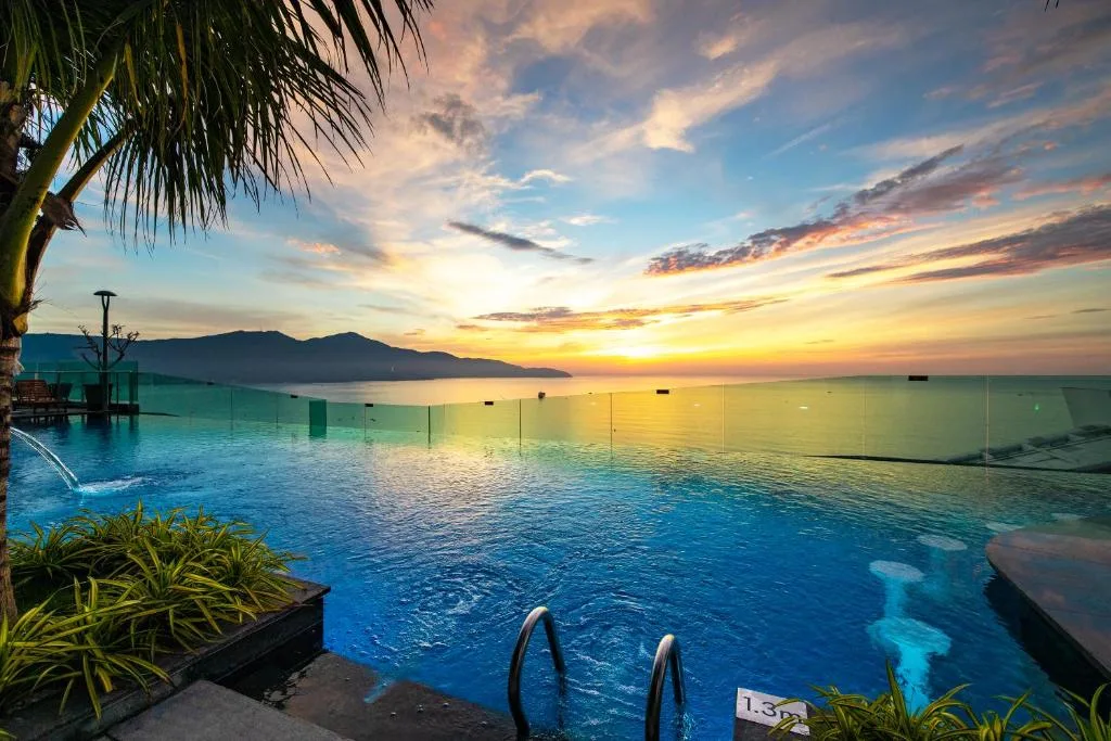 Sala Danang Beach Hotel - Hotel de 4 estrelas em Da Nang, Da Nang - photo 1