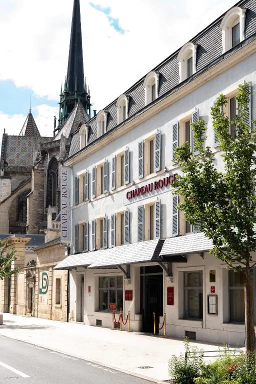 Chapeau Rouge par William Frachot - Hôtel Espace Bien-être & Restaurant étoilé - Hotel de 4 estrelas em Dijon, Dijon - photo 1