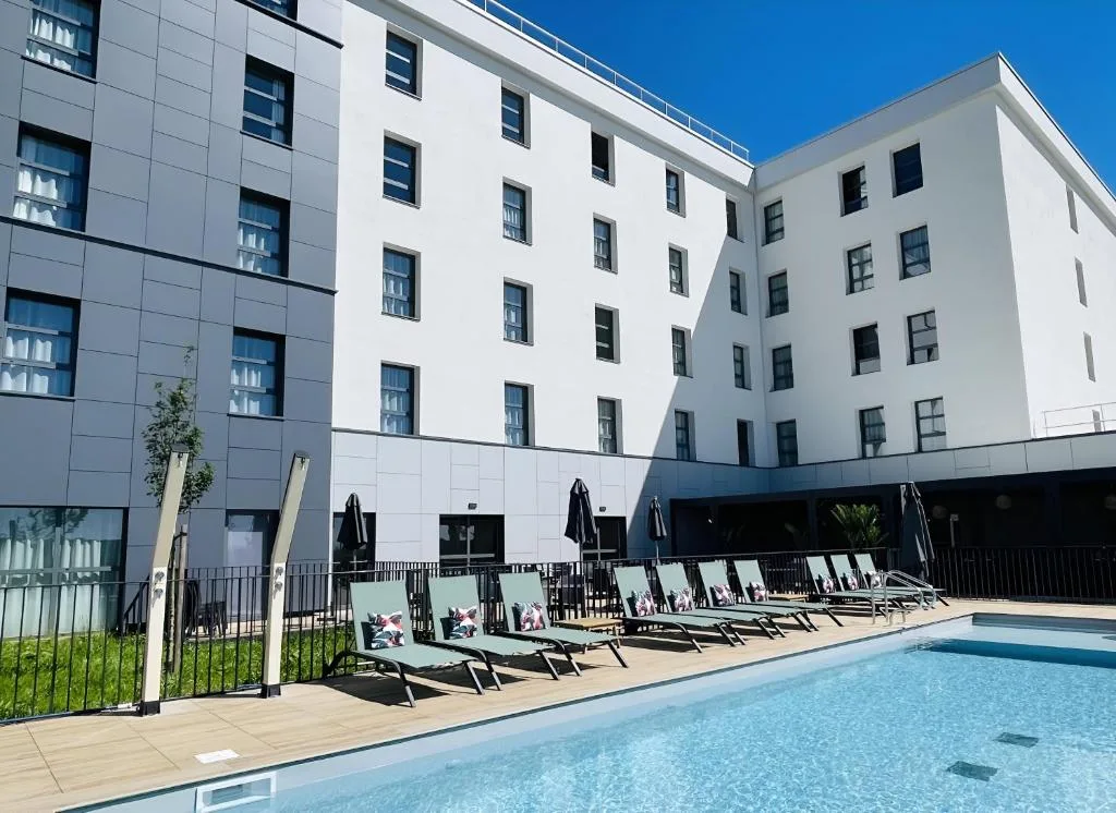 Holiday Inn Dijon Sud - Longvic by IHG - 4-star hotel in Dijon, Dijon - photo 1