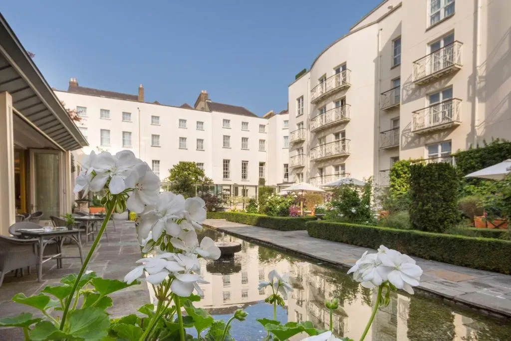 The Merrion Hotel - 5-star hotel in D2 / Merrion Square, Dublin - photo 1
