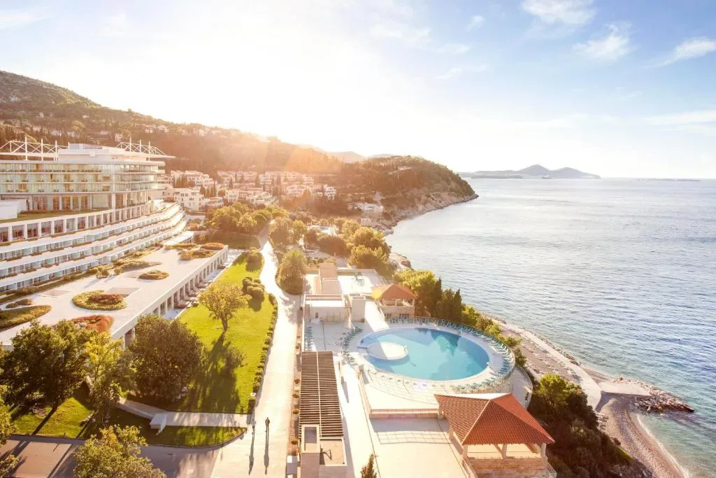 Sun Gardens Dubrovnik hotel facade in Orasac, Dubrovnik