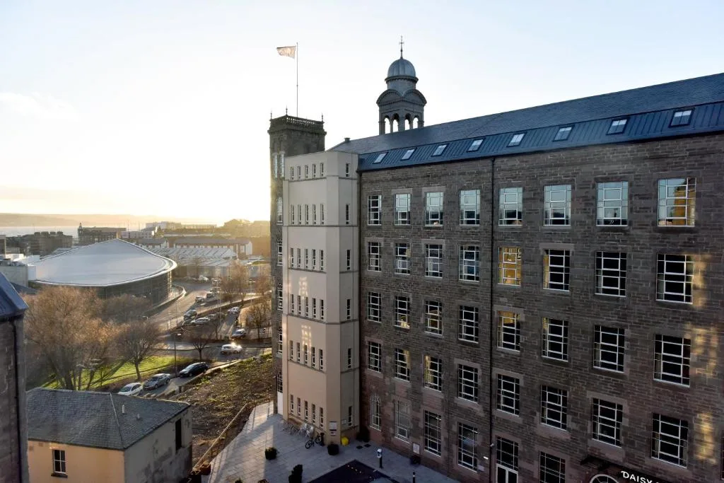 Staybridge Suites - Dundee by IHG - 4-star hotel in Dundee, Dundee - photo 1