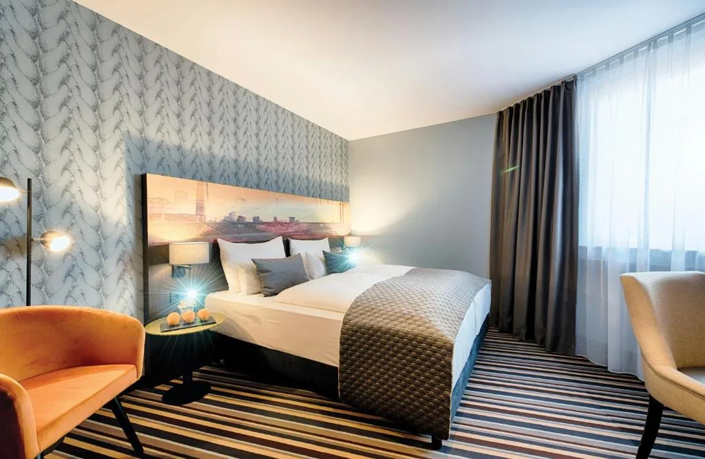 Leonardo Boutique Hotel Düsseldorf - 4-star hotel in Düsseldorf, Düsseldorf - photo 1