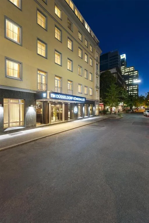 NH Düsseldorf Königsallee - 4-star hotel in Düsseldorf, Düsseldorf - photo 1