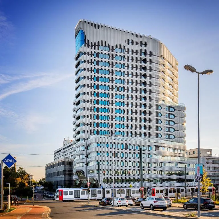 The Zipper Hotel und Apartments - 4-star hotel in Düsseldorf, Düsseldorf - photo 1