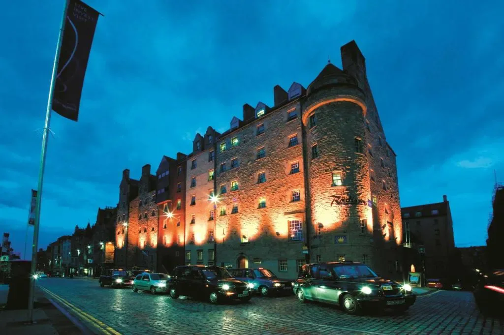Radisson Blu Hotel Edinburgh City Centre - Hôtel 4 étoiles, Old Town Royal Mile, Edinburgh - photo 1