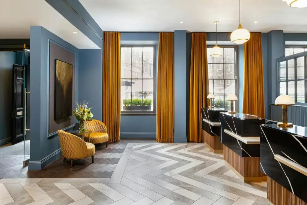 Courtyard by Marriott Edinburgh - Hotel de 4 estrellas en St James Quarter, Edinburgh - photo 1