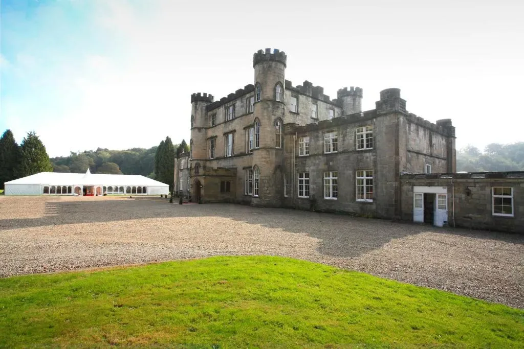 Melville Castle Hotel - 4-star hotel in Edinburgh, Edinburgh - photo 1
