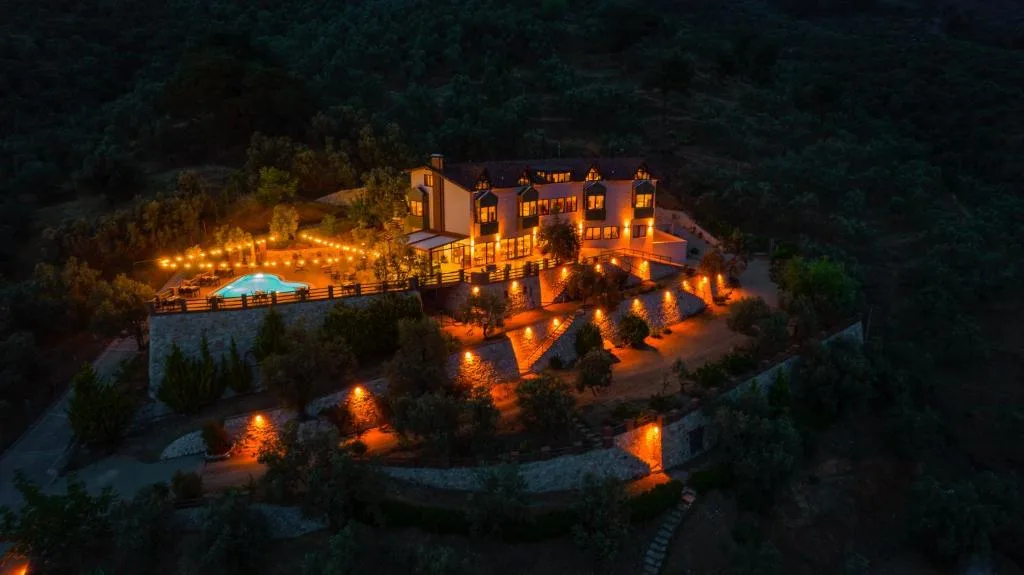 KAZDAĞLARI ZEYTUNİHAN BUTİK OTEL - null-star hotel in Edremit, Edremit - photo 1