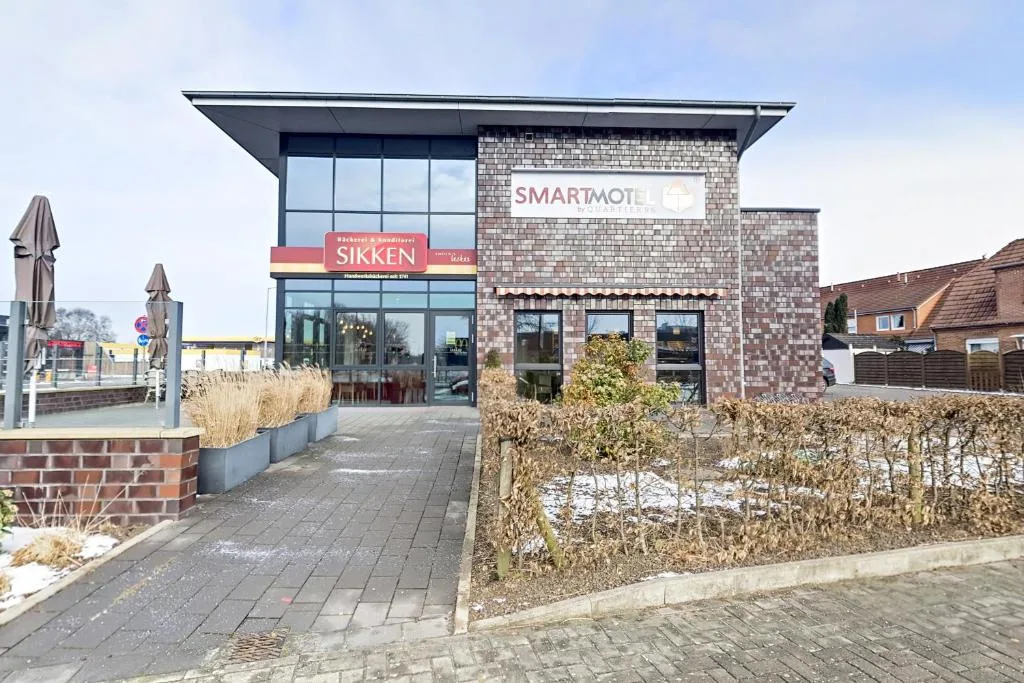 SmartMotel Emden - by Quartier96 GmbH - Hotel de null estrelas em Emden, Emden - photo 1