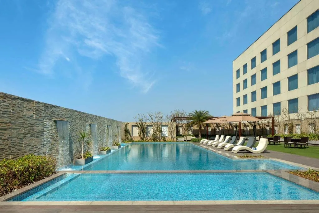 Radisson Blu Faridabad - Hôtel 5 étoiles, Faridabad, Faridabad - photo 1