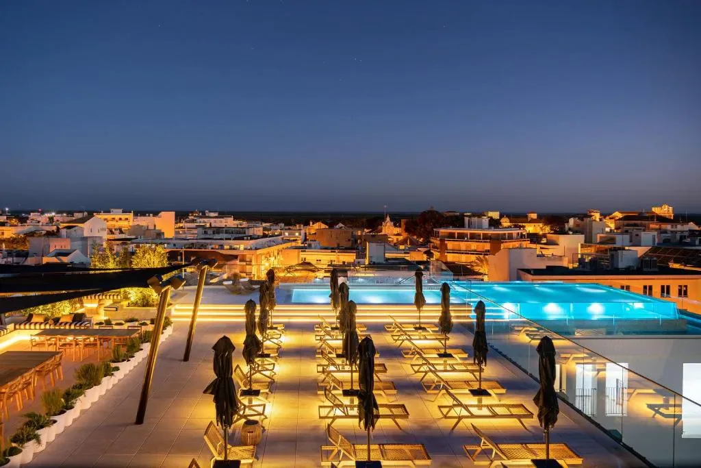 3HB Faro - Hotel de 5 estrellas en Rua Vasco da Gama nº33, 8000-442 Faro, Portugal, Faro - photo 1