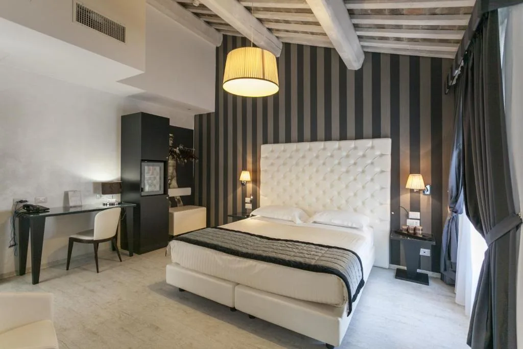 Hotel Nazionale - 3-star hotel in Ferrara, Ferrara - photo 1