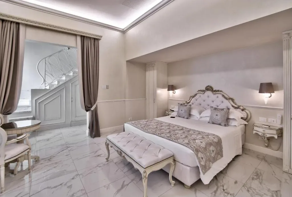 The Moon Boutique Hotel & Spa - Hotel de 4 estrellas en Santa Maria Novella, Florence - photo 1