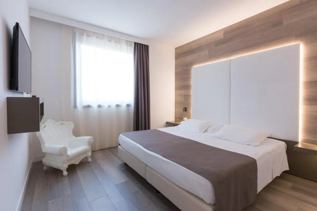 City Hotel & Suites - Hôtel 3 étoiles, Foligno, Foligno - photo 1