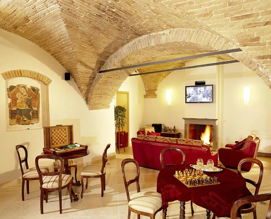 Hotel Italia - Hôtel 3 étoiles, Foligno, Foligno - photo 1