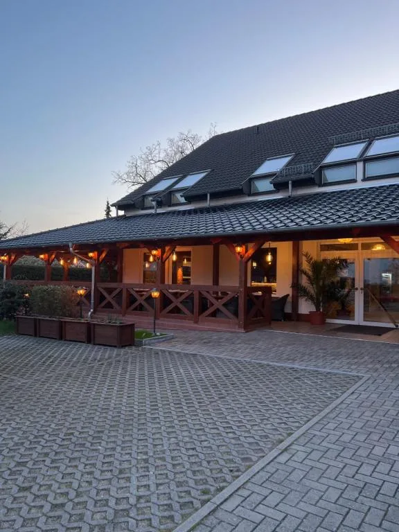 Hotel Rosengarten - 3-star hotel in Frankfurt/Oder, Frankfurt/Oder - photo 1